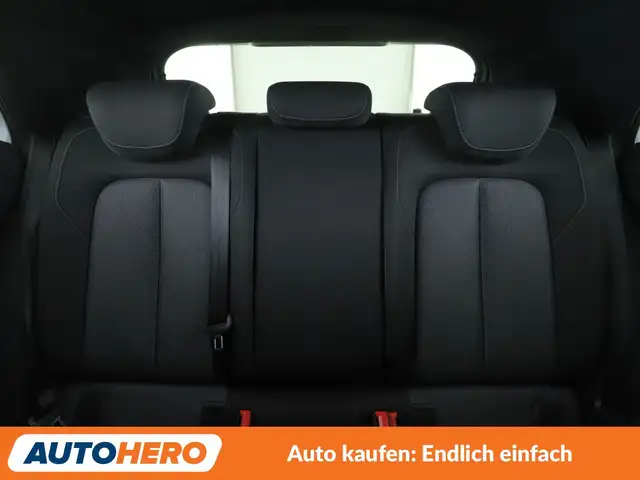 Audi Q2 view 15