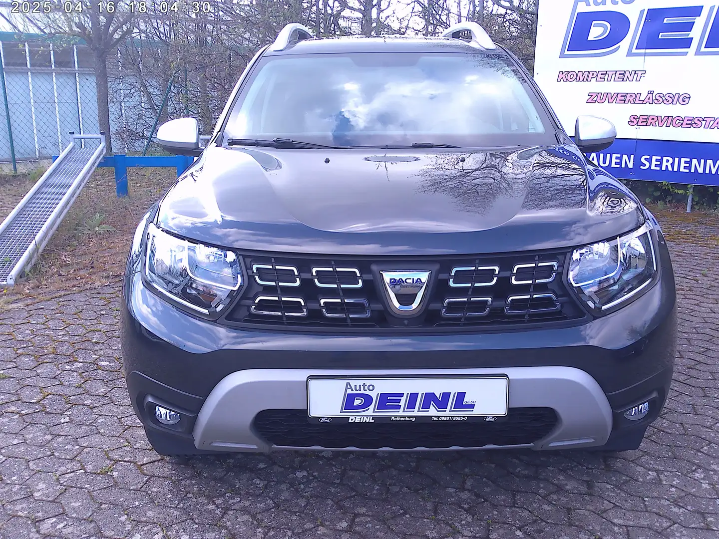 Dacia Duster Prestige Grau - 2