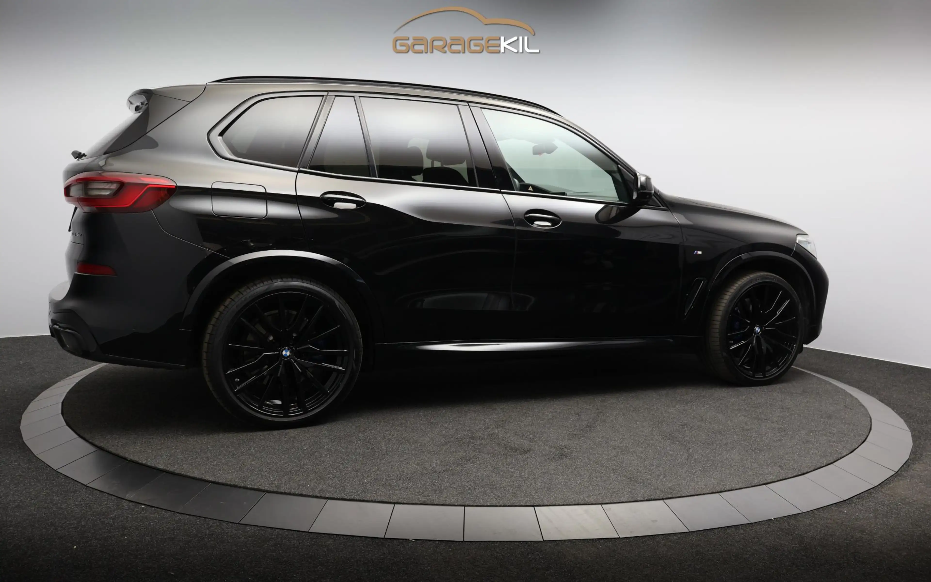 BMW X5 xDrive45e High Executive M-Sport / Massage / Pano — photo 9