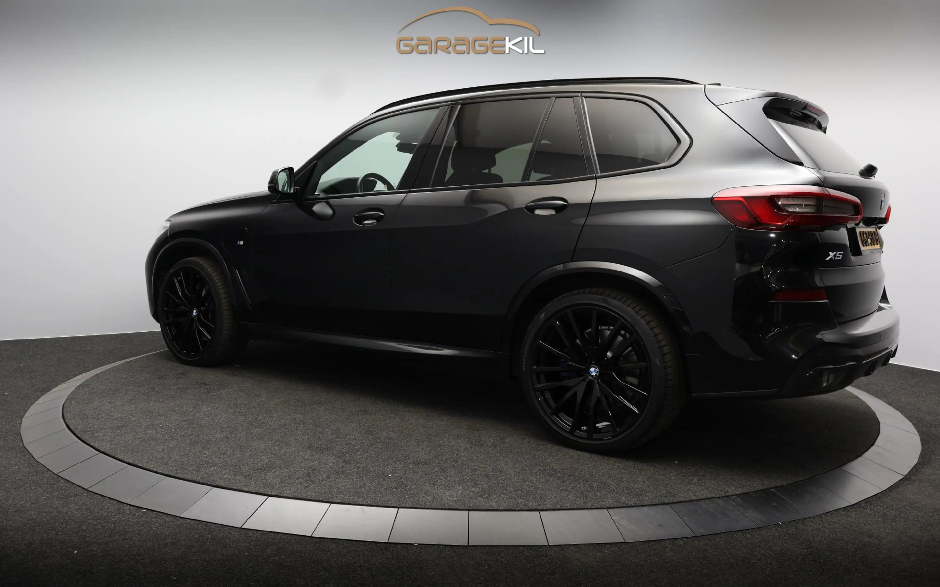 BMW X5 xDrive45e High Executive M-Sport / Massage / Pano — photo 14