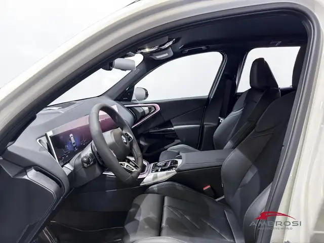 BMW X3 view 10