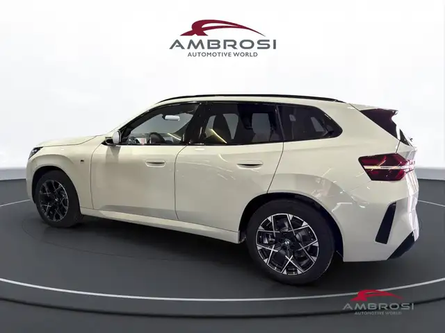 BMW X3 view 6