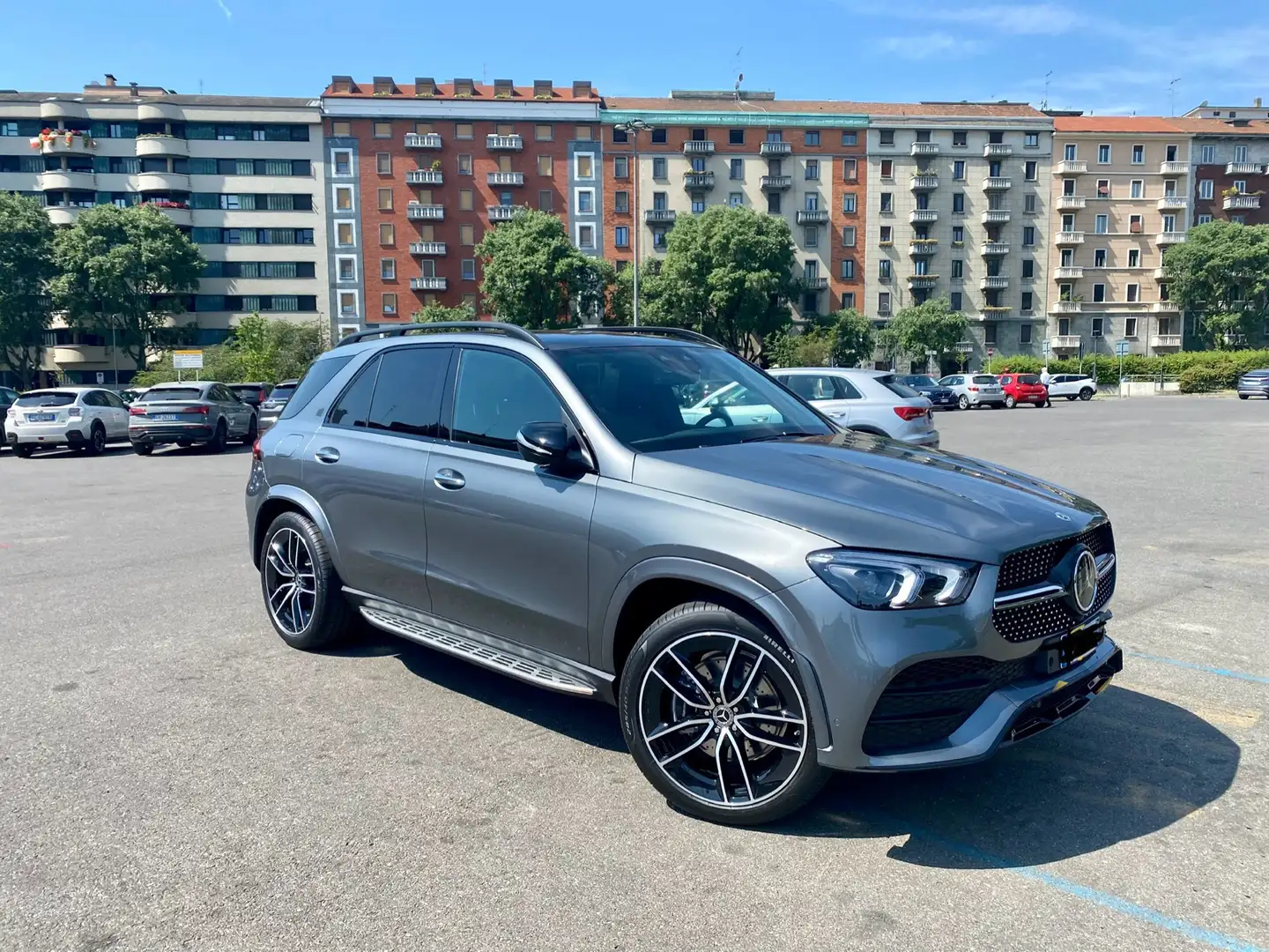 Mercedes-Benz GLE 300 d 4Matic 9G-TRONIC AMG Line Grigio - 1