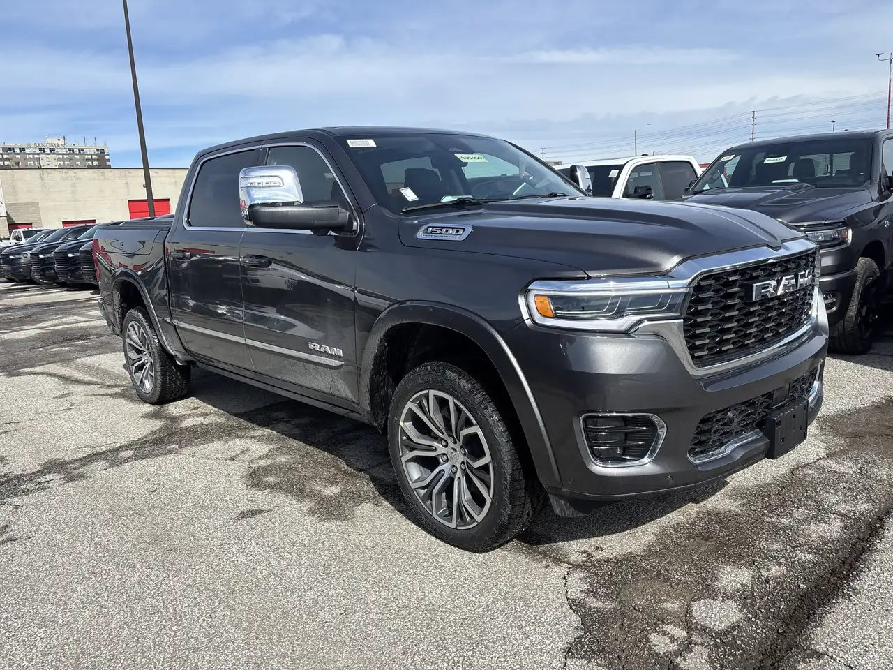 RAM 1500 снимка RAM 1500