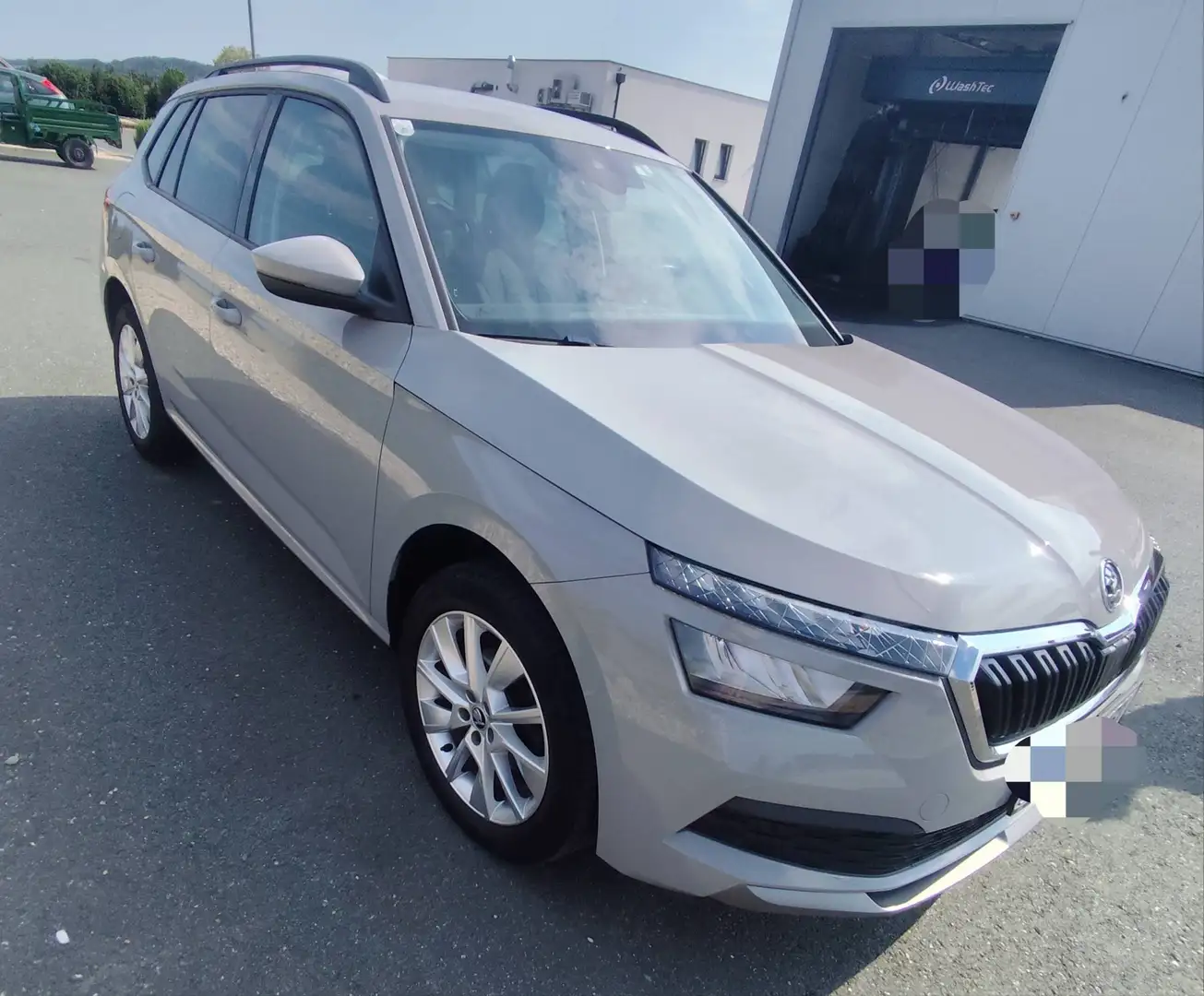 Skoda Kamiq Kamiq 1,5 TSI ACT Active Active Grau - 1