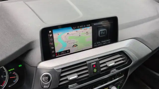 BMW X3 view 13