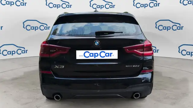 BMW X3 view 3
