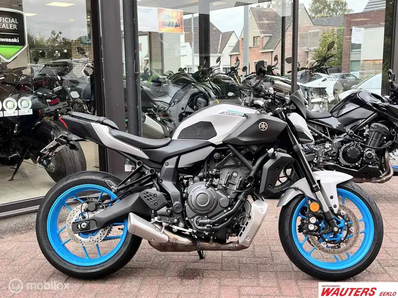 Yamaha MT-07 - foto 3