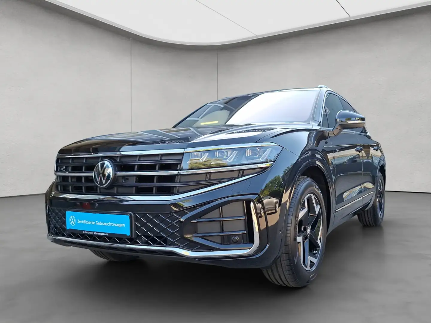 Volkswagen Touareg 3.0 V6 TDI 4Motion Aut. R-Line AHK NAVI Schwarz - 2