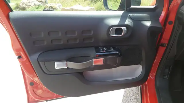 Citroen C3 view 7
