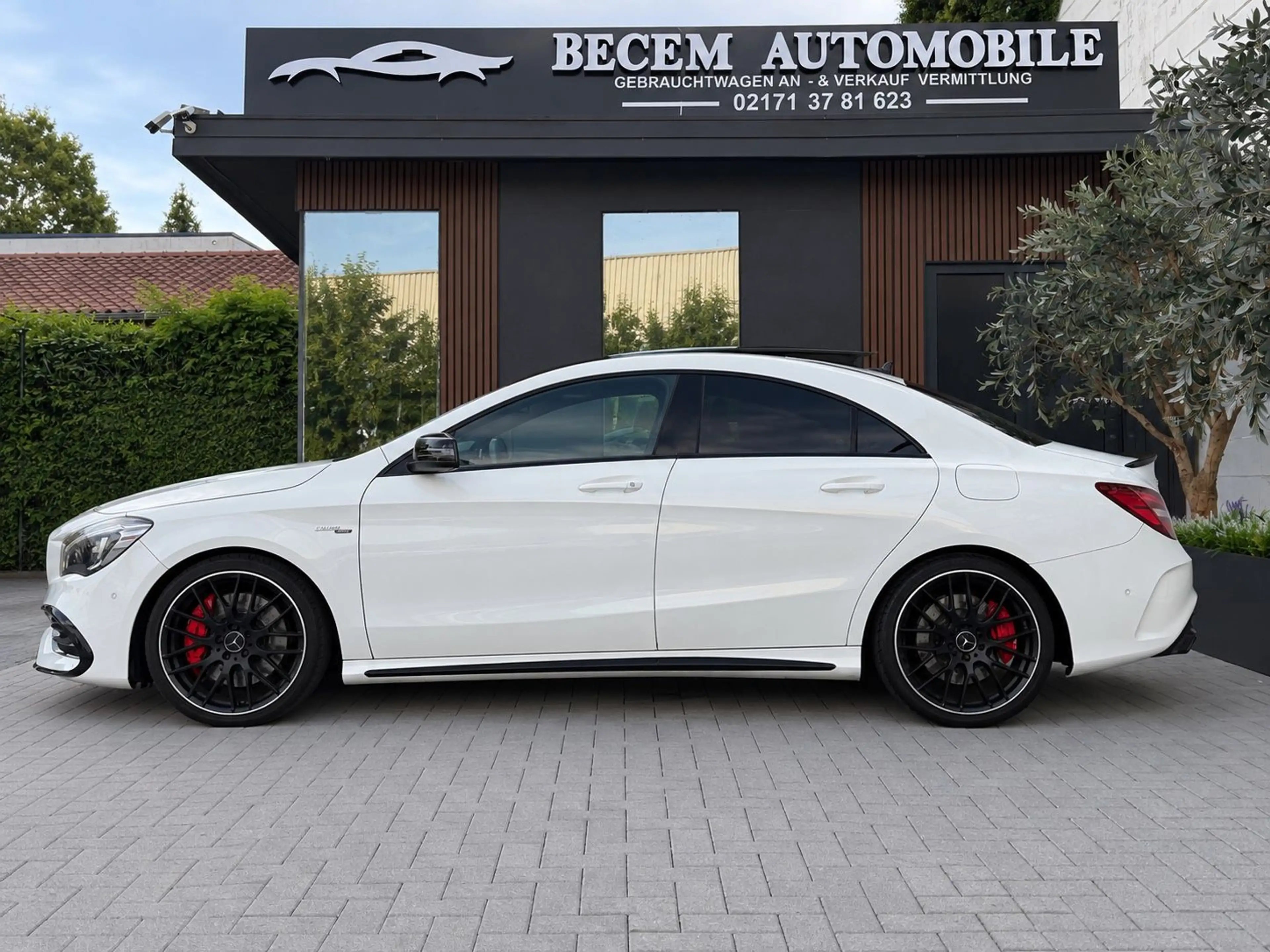 Mercedes-Benz CLA 45 AMG 4Matic*UNFALLFREI*NAVI*PANO*GARANTIE — photo 5