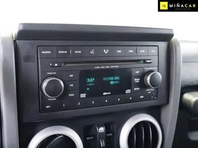 Jeep Wrangler view 13