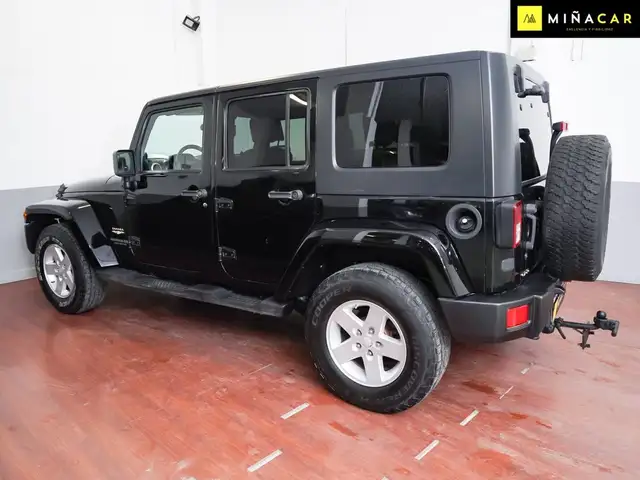 Jeep Wrangler view 4