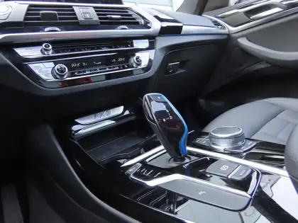 Annonce voiture d'occasion BMW iX3 - CARADIZE