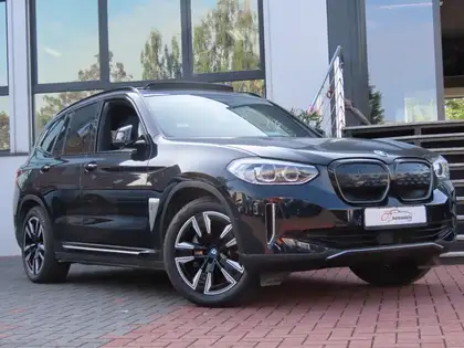 Annonce voiture d'occasion BMW iX3 - CARADIZE