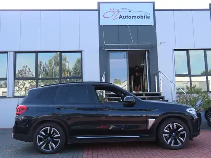 Annonce voiture d'occasion BMW iX3 - CARADIZE