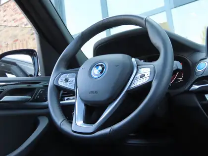 Annonce voiture d'occasion BMW iX3 - CARADIZE