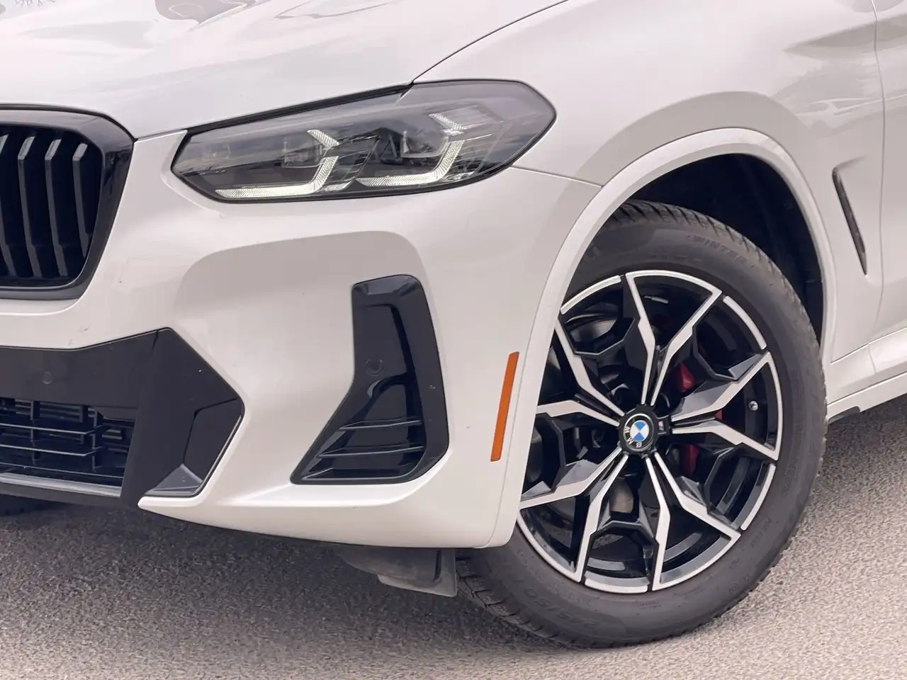 BMW X3 снимка BMW X3