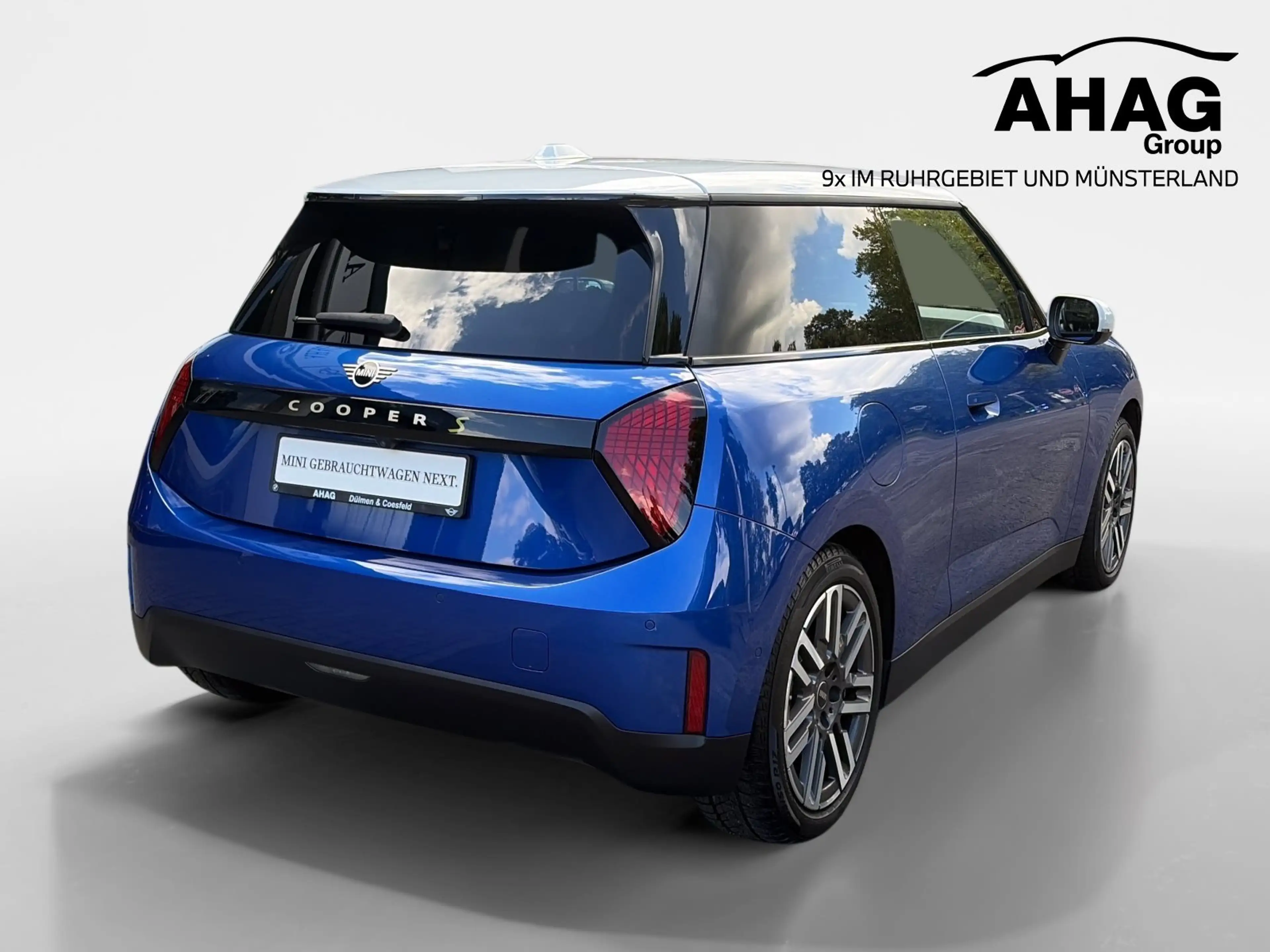 MINI Cooper SE — photo 4