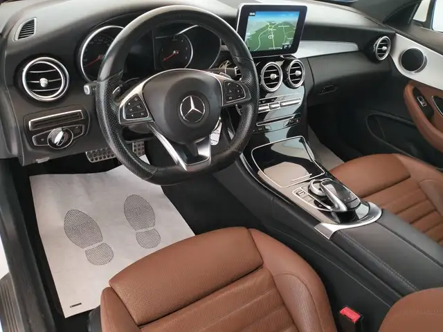 Mercedes-Benz C-Class view 9