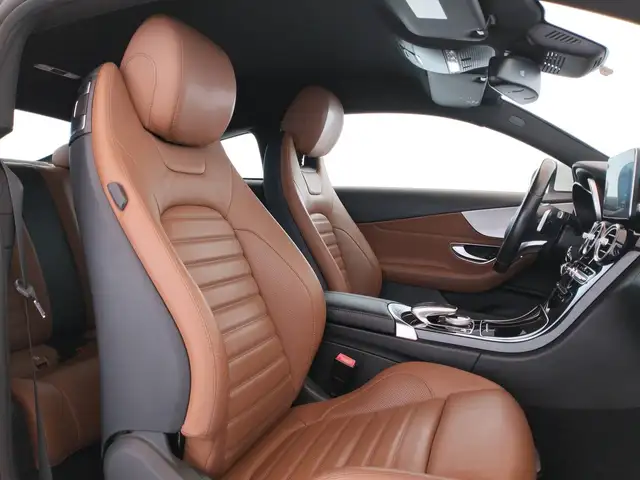 Mercedes-Benz C-Class view 14