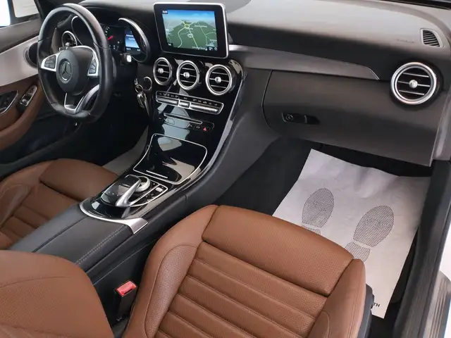 Mercedes-Benz C-Class view 15