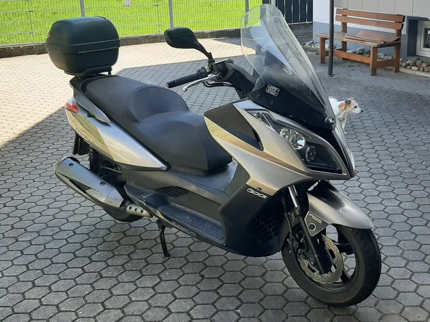 Kymco Downtown 300i Grau - 1