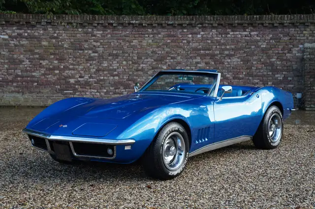 Corvette C3 Convertible 327 PRICE REDUCTION Restored condition