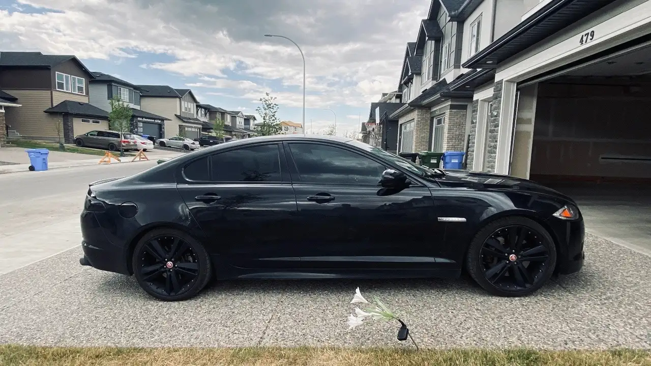 Jaguar XF снимка Jaguar XF