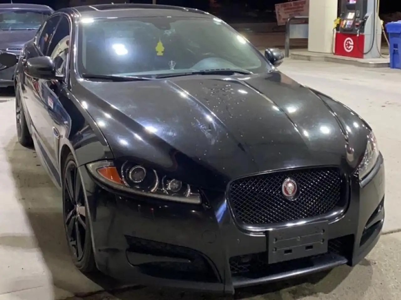 Jaguar XF снимка Jaguar XF