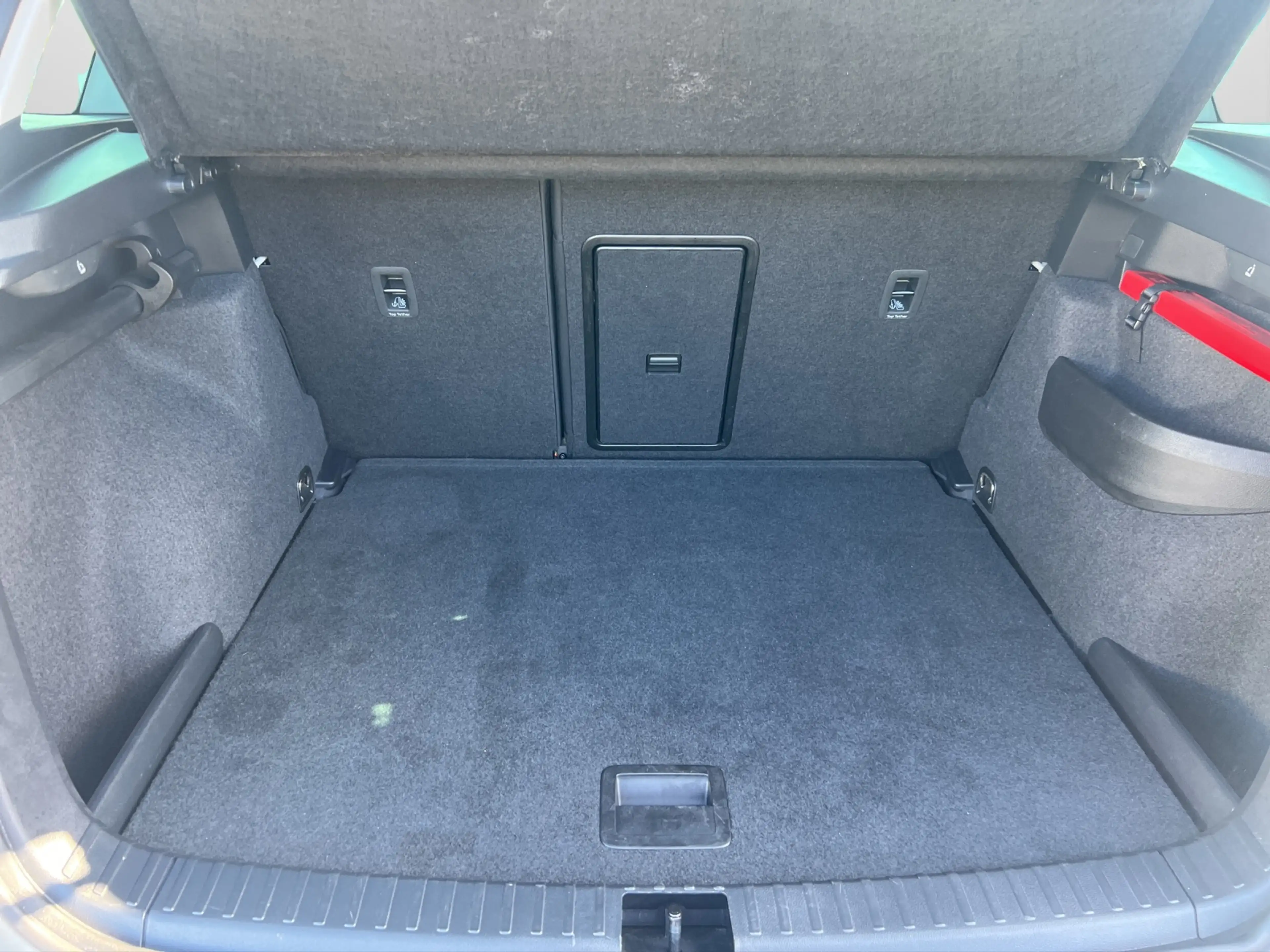 Skoda Karoq 1.5 TSI DSG Tour — photo 12