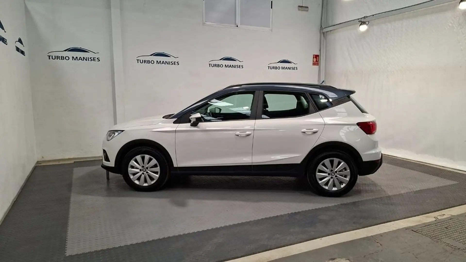 SEAT Arona 1.0 TSI 81kW (110CV) Style Ecomotive Blanco - 2