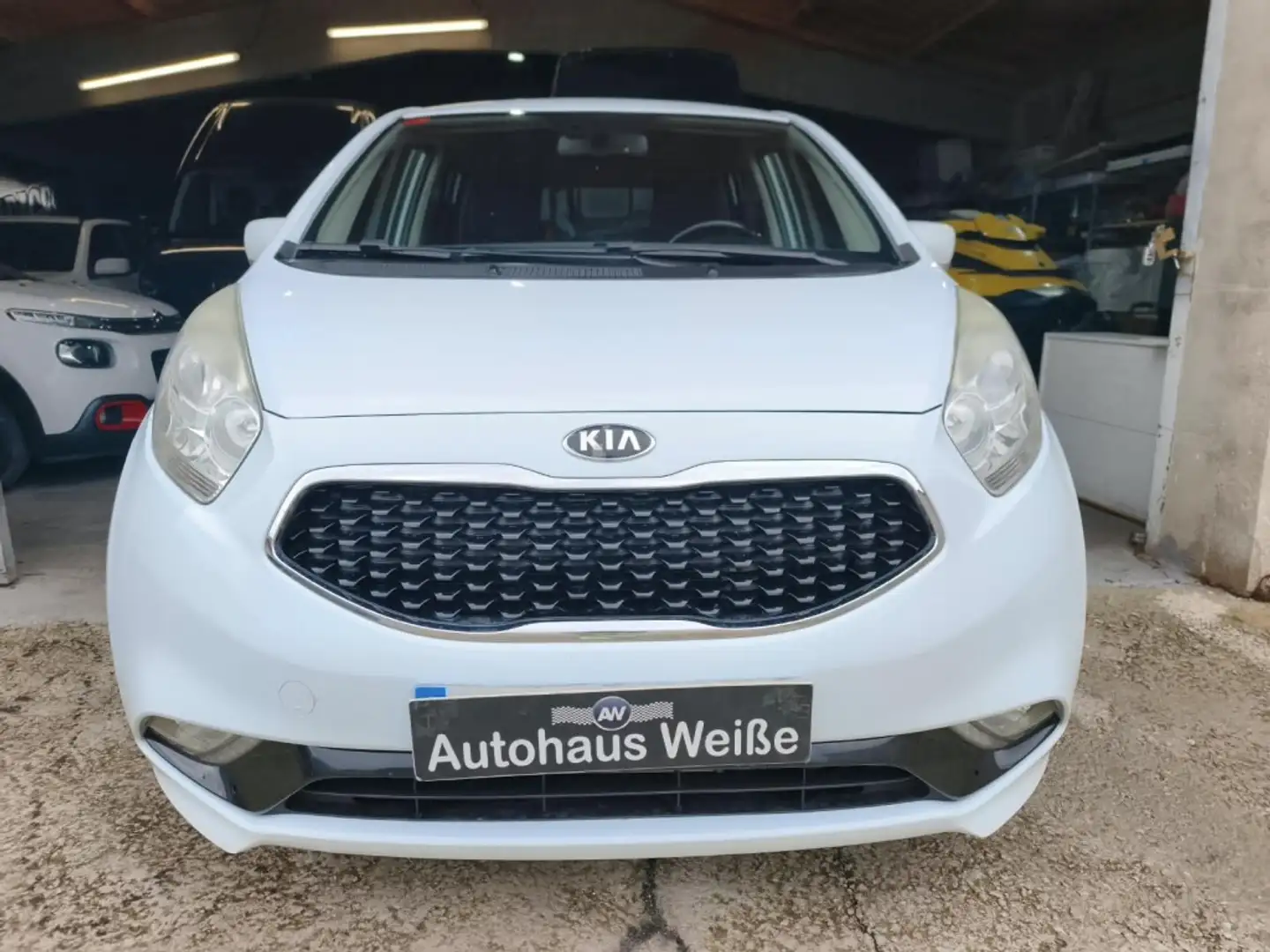 Kia Venga 1.6CRDi VGT Drive 128 Blanco - 2
