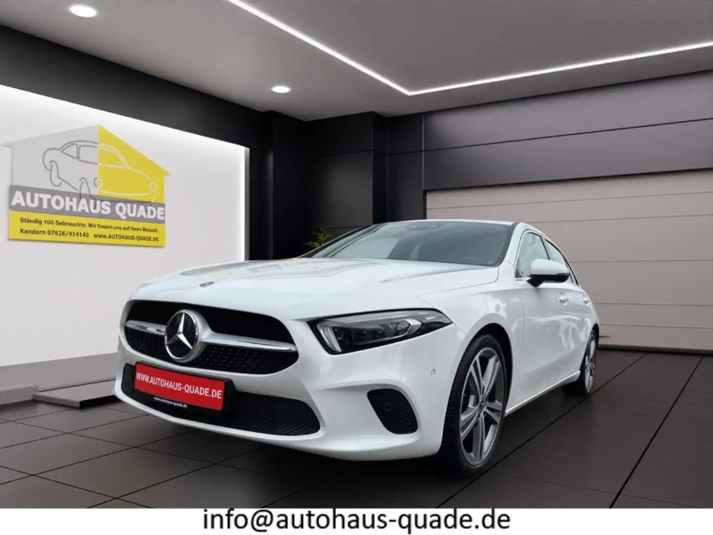Mercedes-Benz A 220 4Matic Allrad  AHK-klappbar Navi Digitales Cockpit Blanc - 1