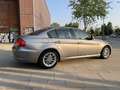 BMW 320 320d - thumbnail 8
