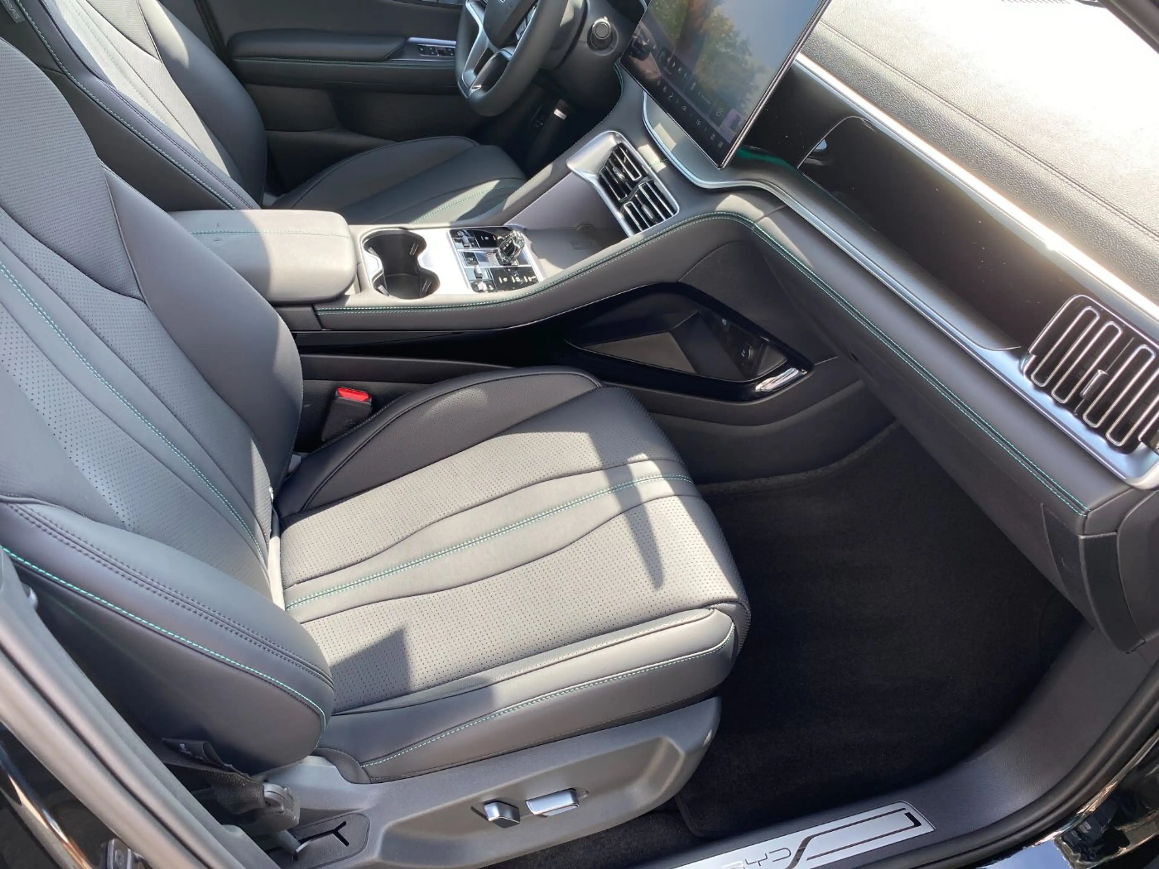BYD Seal U DM-i Comfort — photo 12