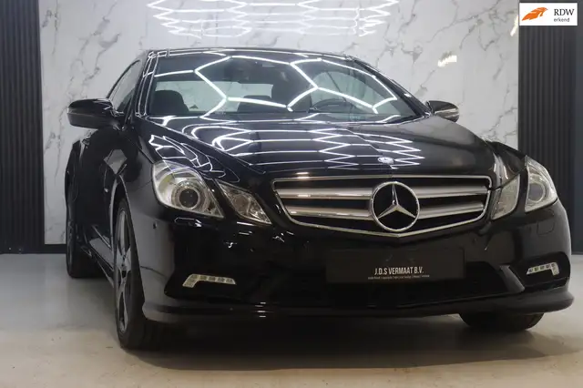 Mercedes-Benz E 350 Coupé CGI Avantgarde Pano H&K
