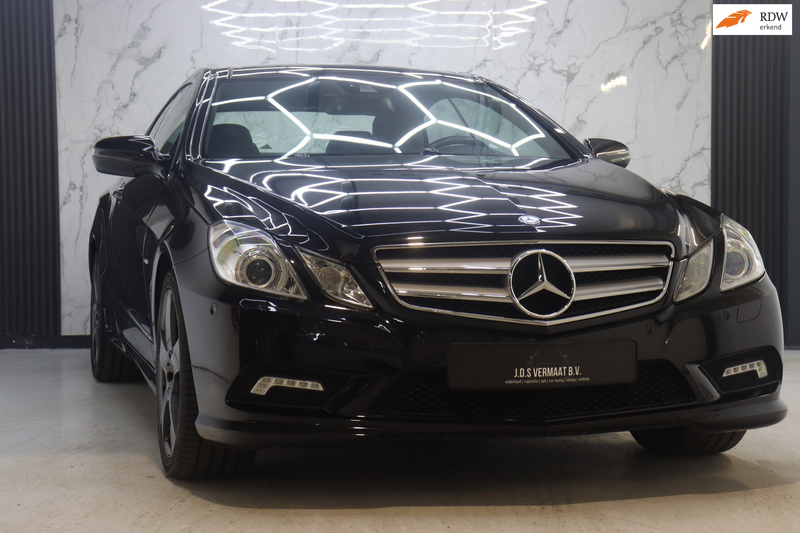 Mercedes-Benz E 350 Coupé CGI Avantgarde Pano H&K