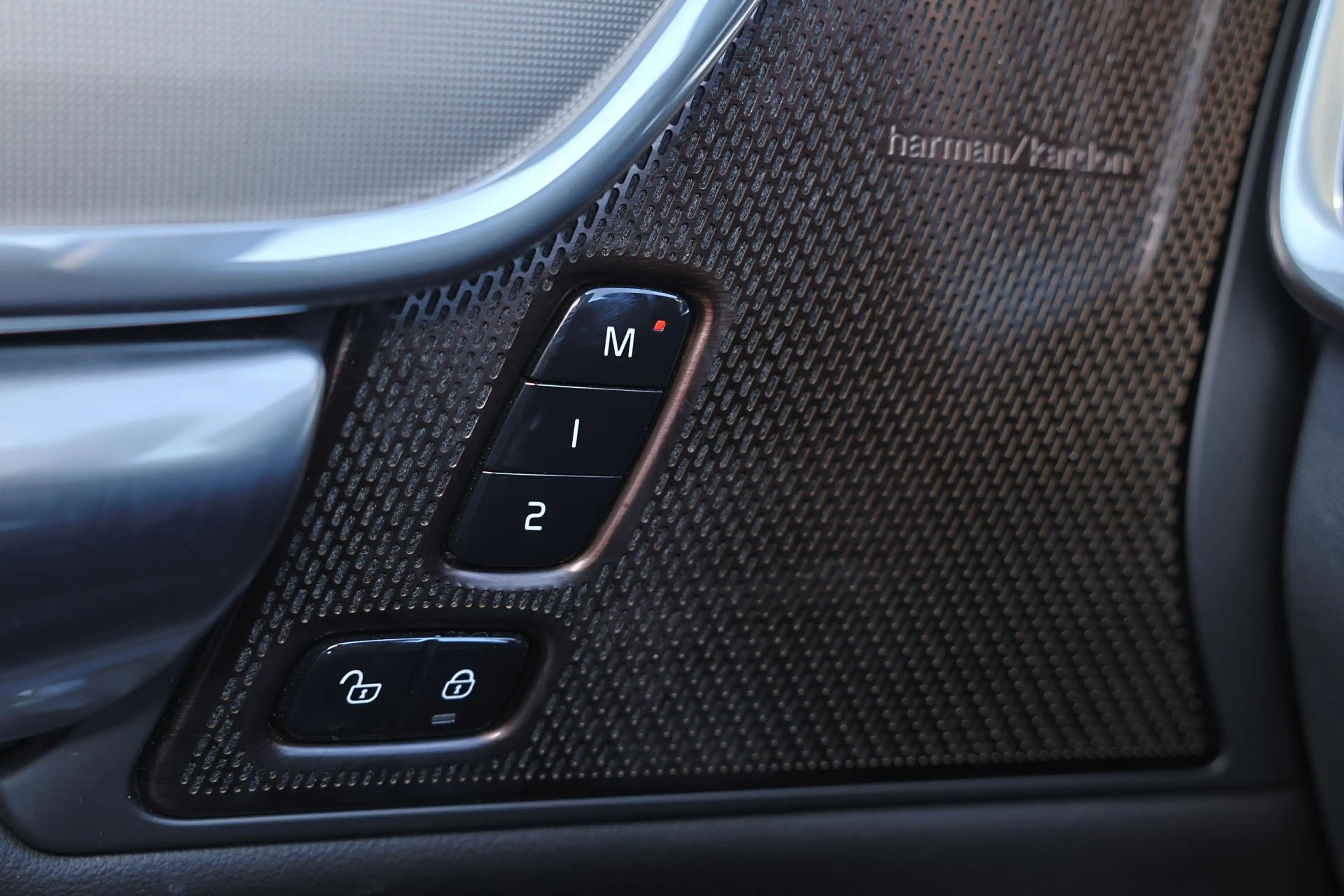 Volvo V90 T6 Recharge AWD Plus Bright - Panorama/schuifdak - — photo 13