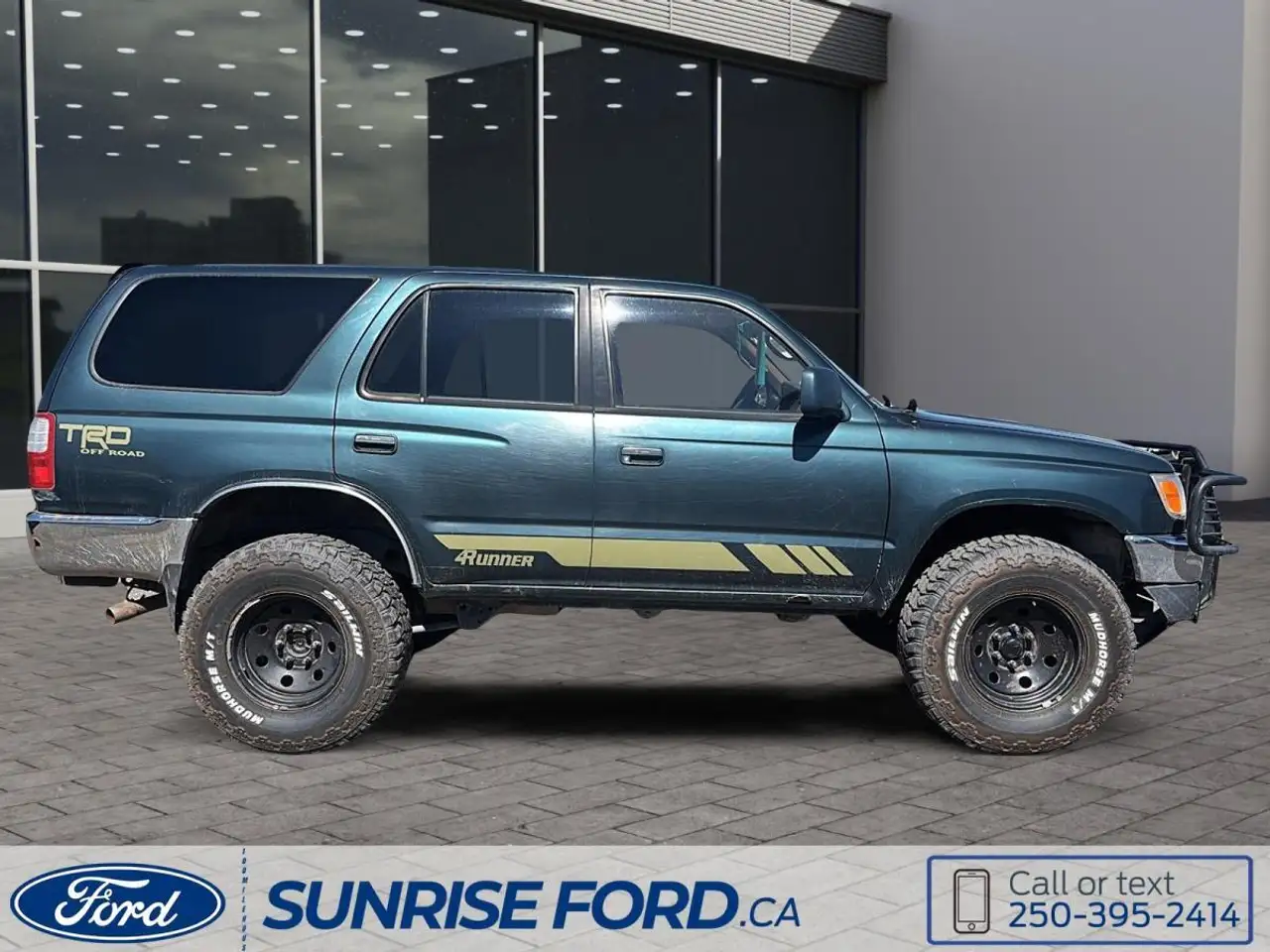 Toyota 4-Runner снимка Toyota 4-Runner