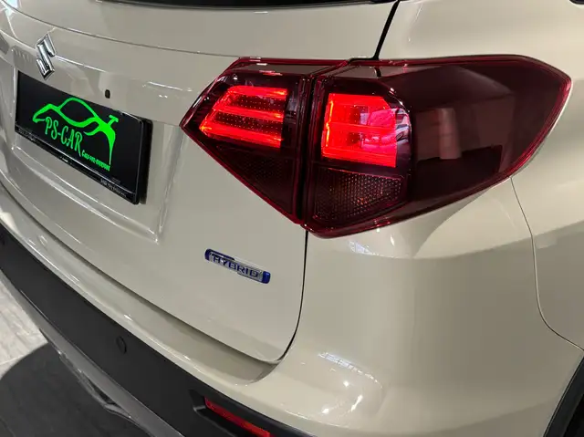 Suzuki Vitara view 14