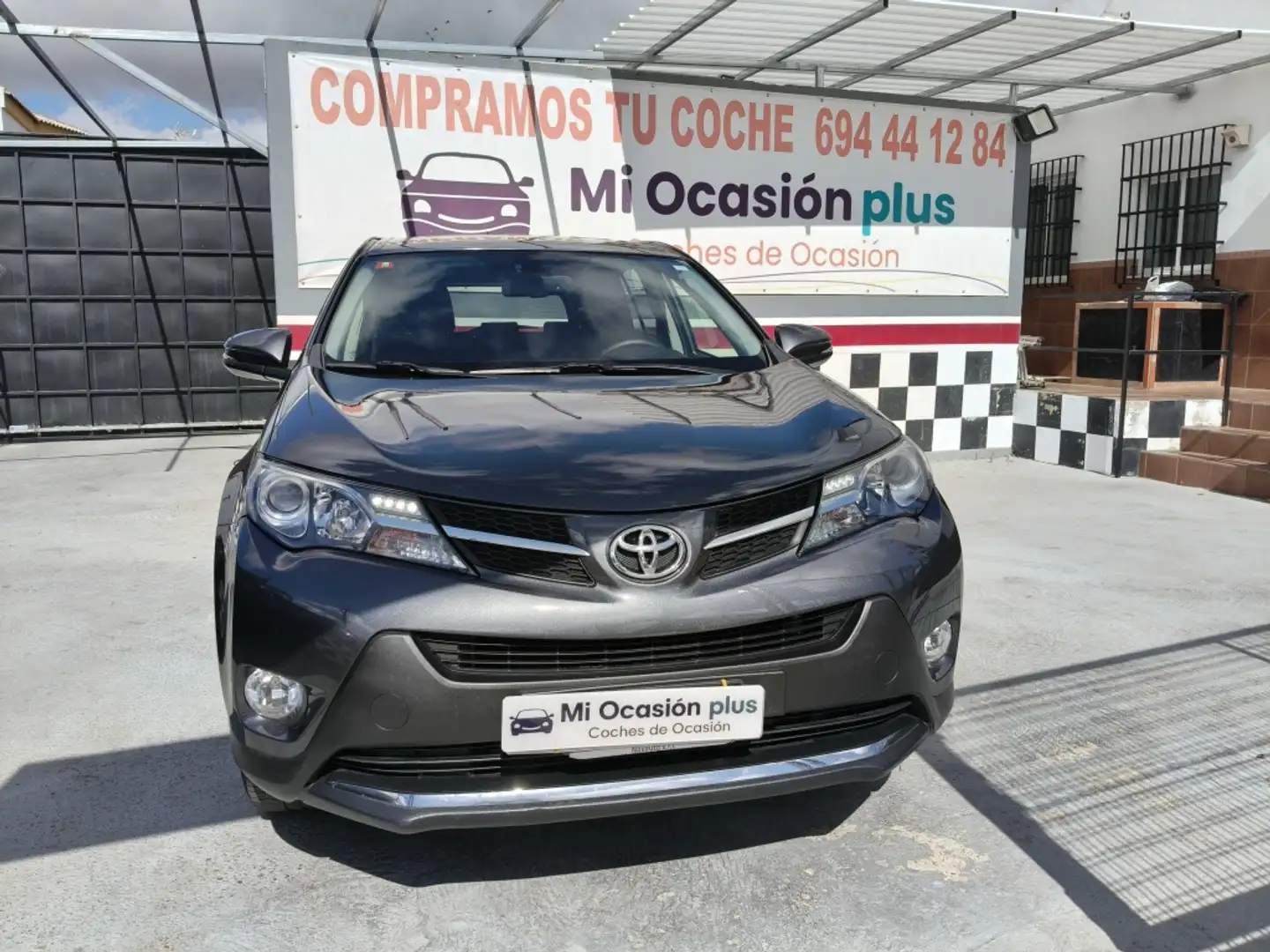 Toyota RAV 4 150D Advance AWD AutoDrive Gris - 1
