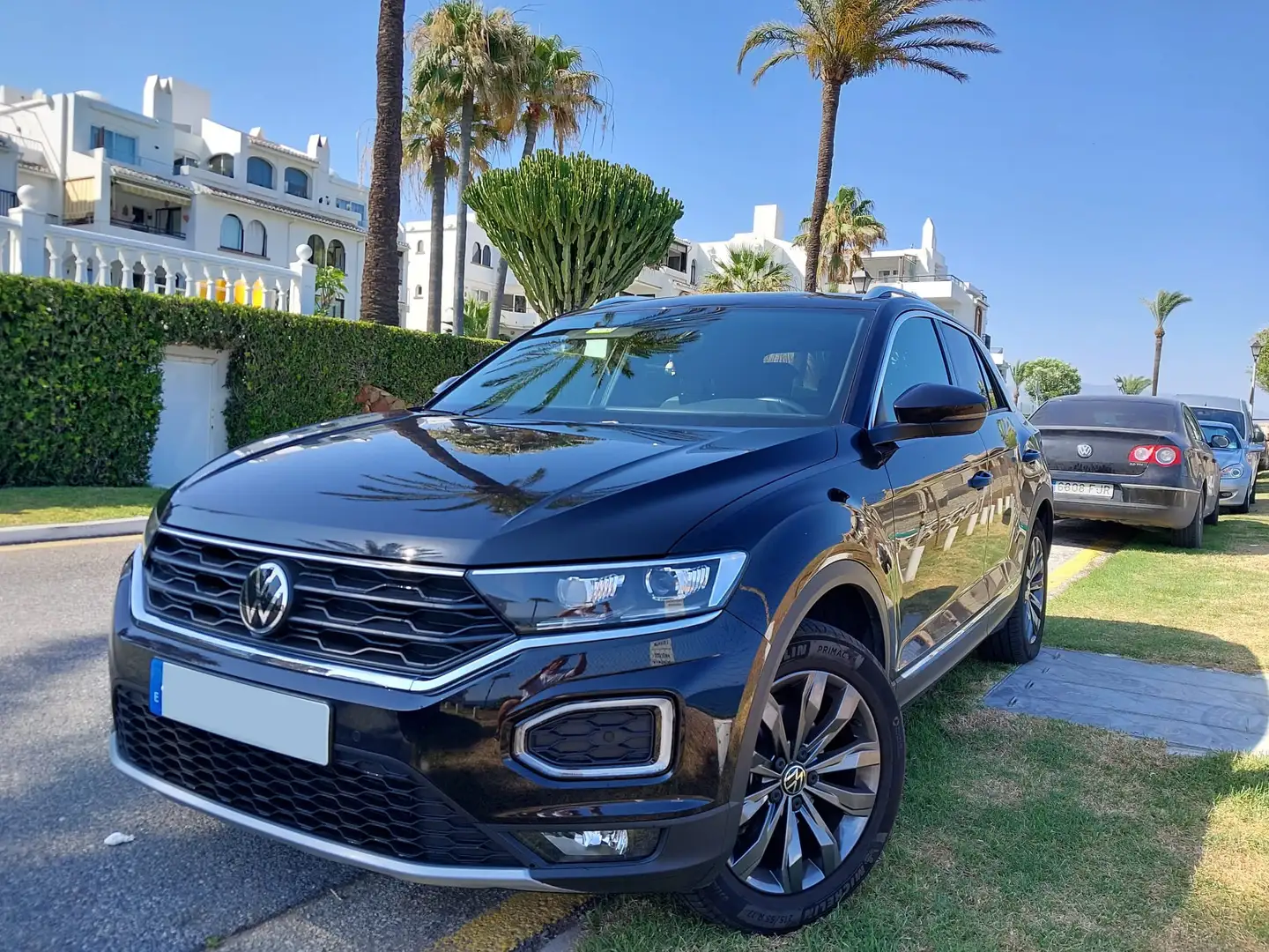 Volkswagen T-Roc T-Roc 1.5 TSI Sport DSG7 Sport Negro - 1
