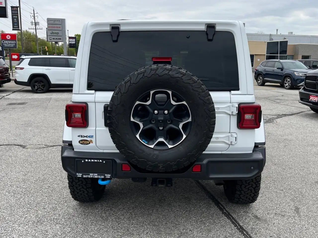 Jeep Wrangler снимка Jeep Wrangler