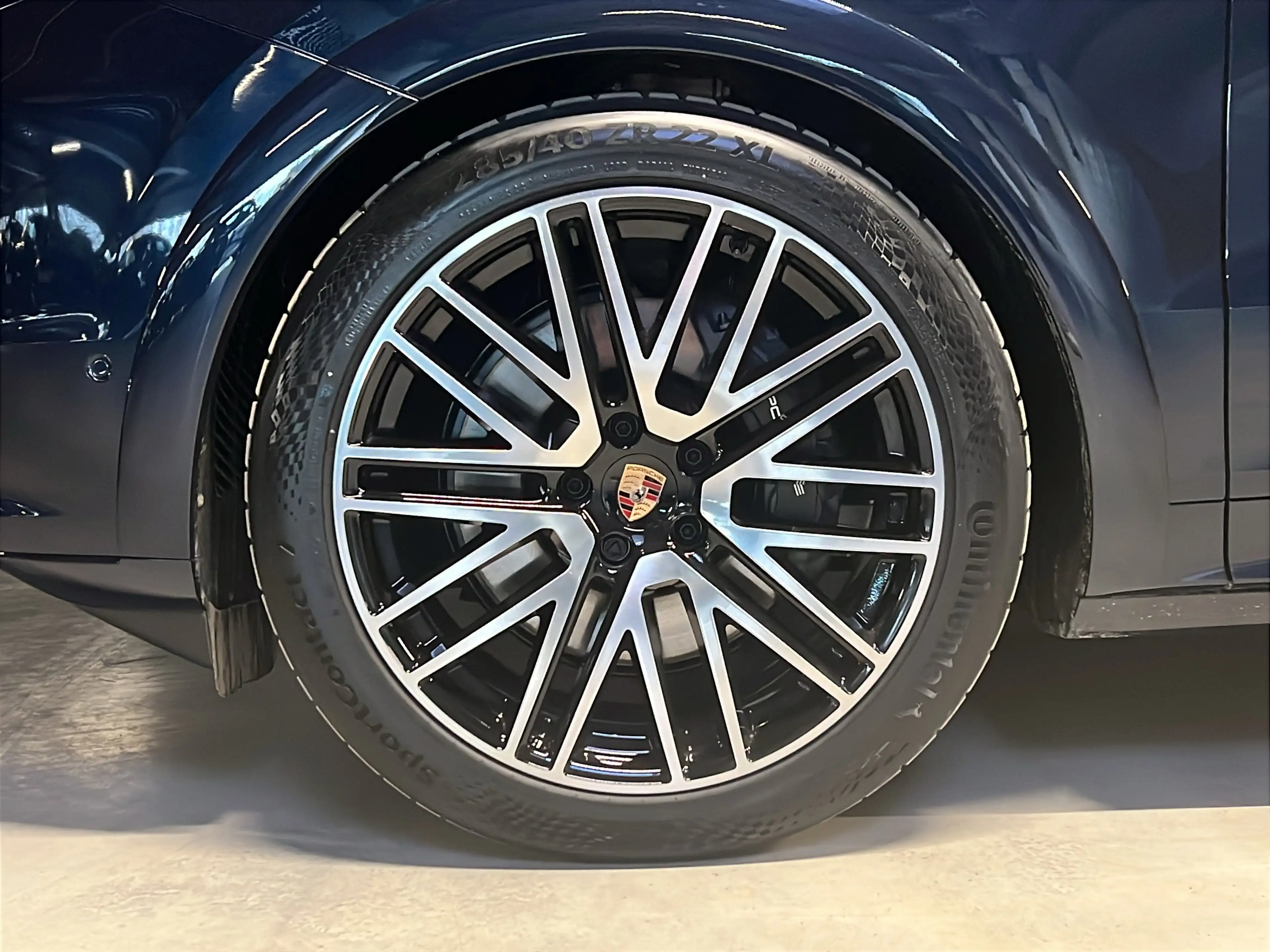 Porsche Cayenne E-Hybrid Black Edition | Head-Up | AHK | — photo 12