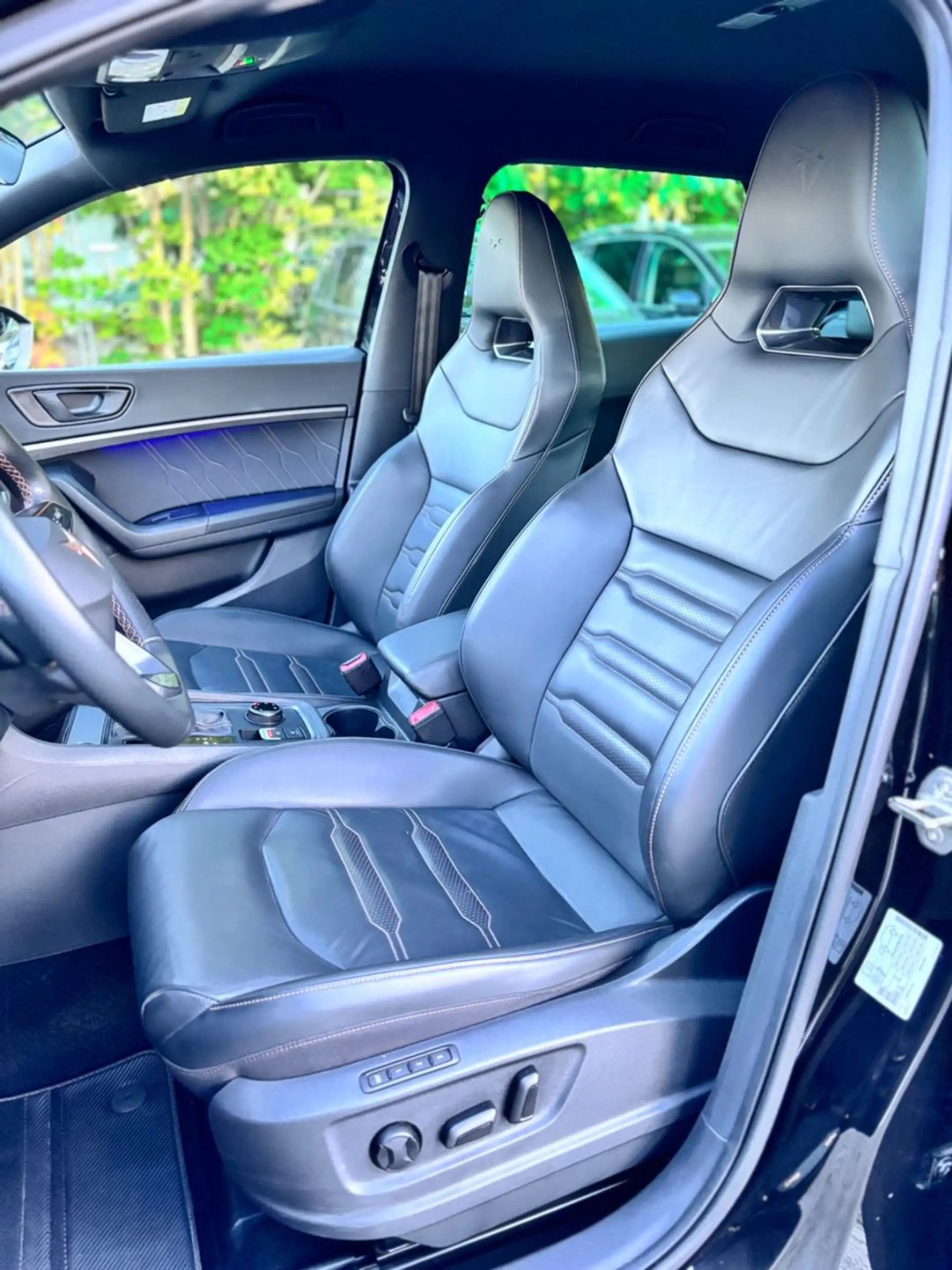 CUPRA Ateca VZ 4Drive 360Kamera AHK BeatsAudio — photo 13