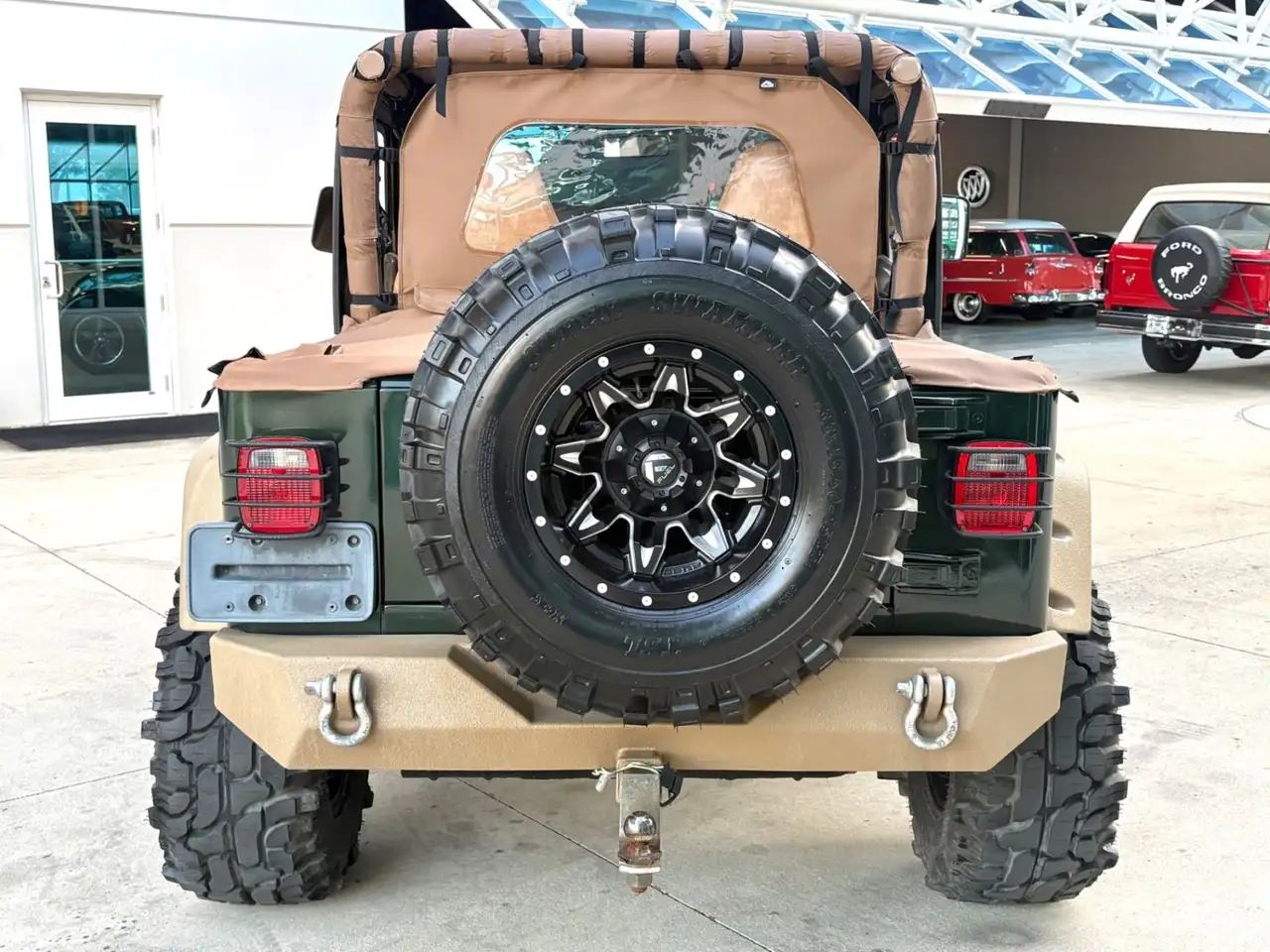 Jeep Wrangler Renegade Custom, foto 6
