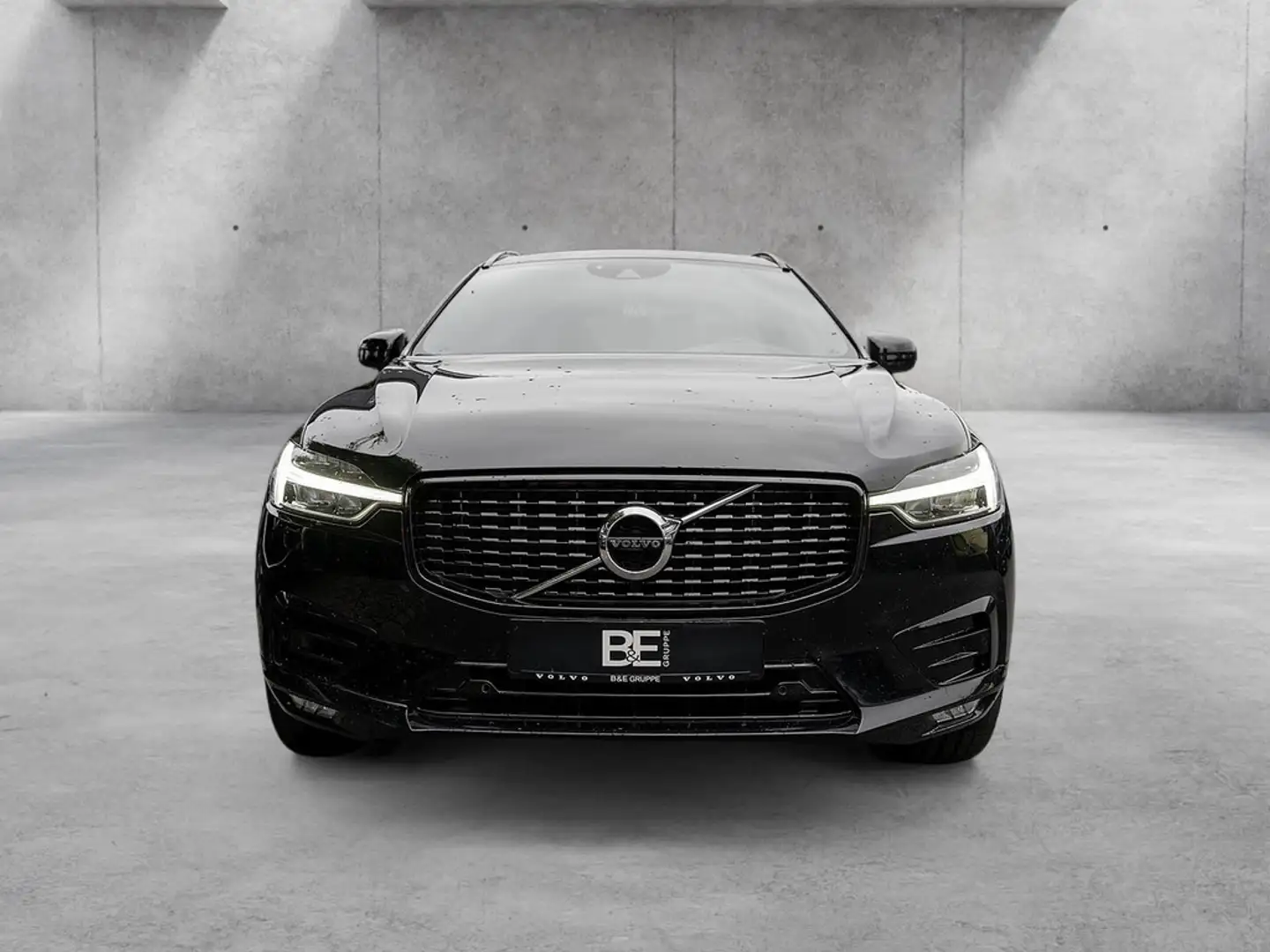 Volvo XC60 B4 R-Design Pano-Dach / 21 " Alu / AHK Zwart - 2