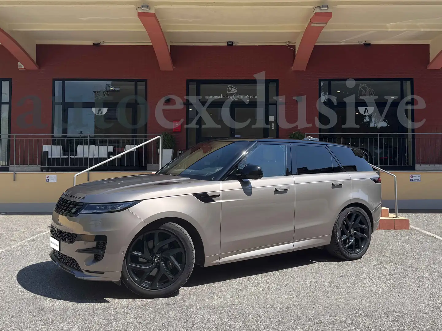 Land Rover Range Rover Sport 3.0d mhev Dynamic SE awd 249cv auto NEW MODEL Bronzo - 1
