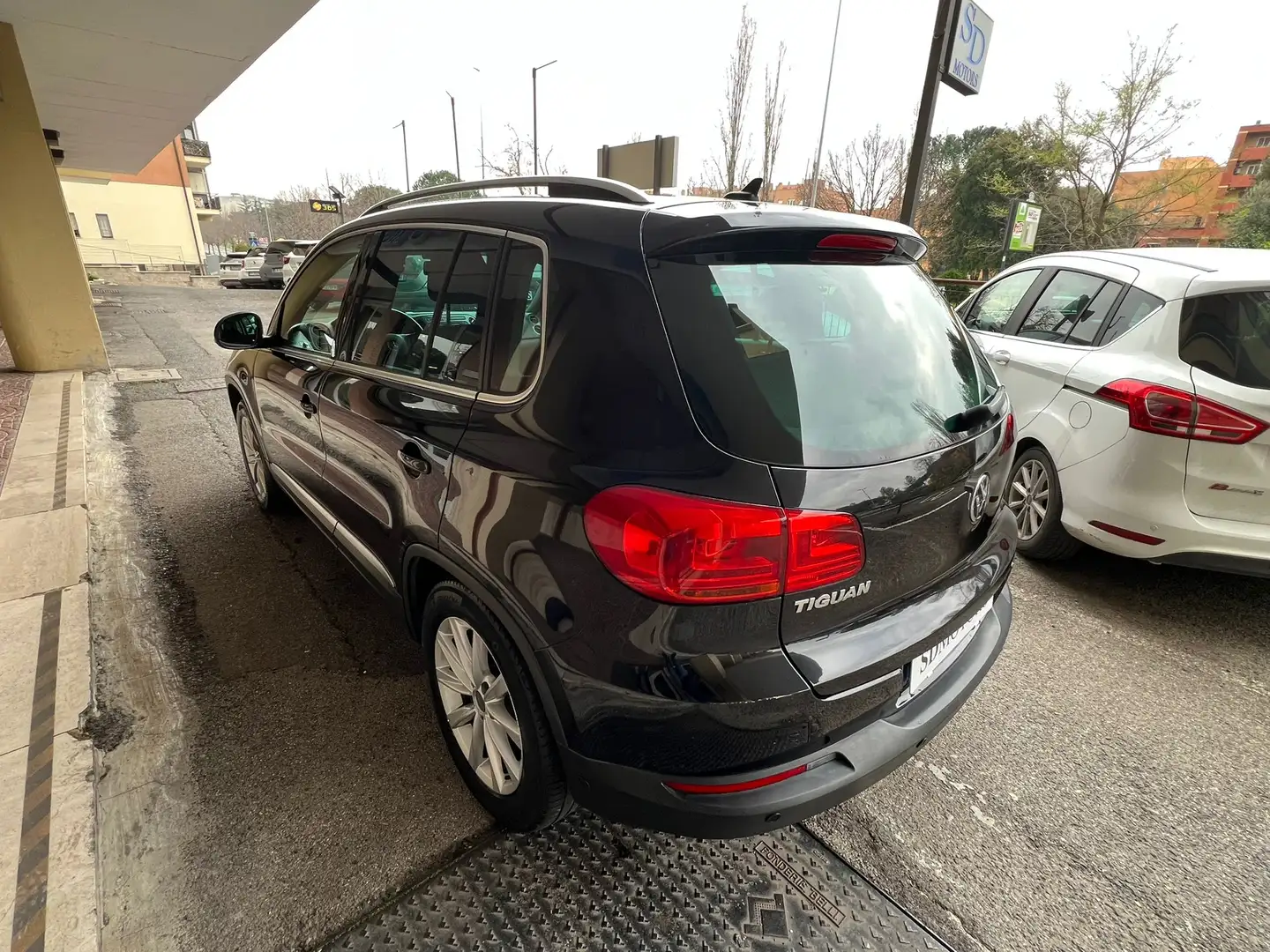 Volkswagen Tiguan Tiguan 2.0 tdi bm Trend&Fun Schwarz - 2